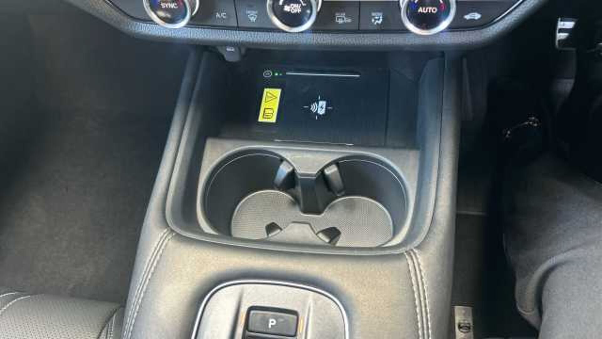 Honda ZR-V 2.0 eHEV Advance 5dr CVT Hybrid Estate 