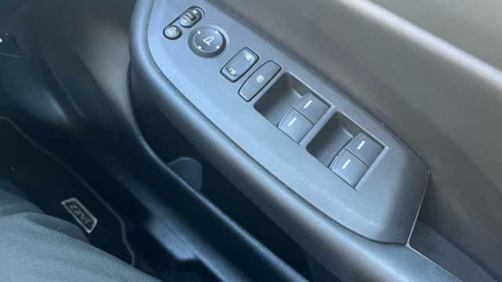 Honda Jazz 1.5 i-MMD Hybrid Crosstar Advance 5dr eCVT Hybrid Hatchback 