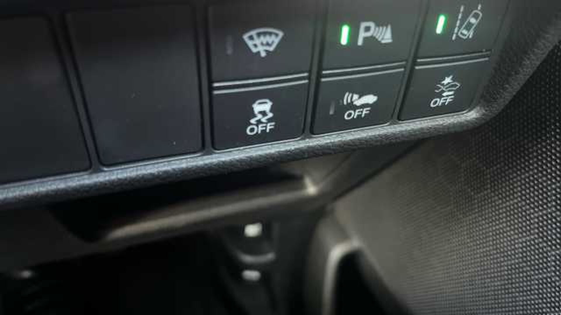 Honda CR-V 2.0 i-MMD Hybrid SR 5dr eCVT Hybrid Estate 