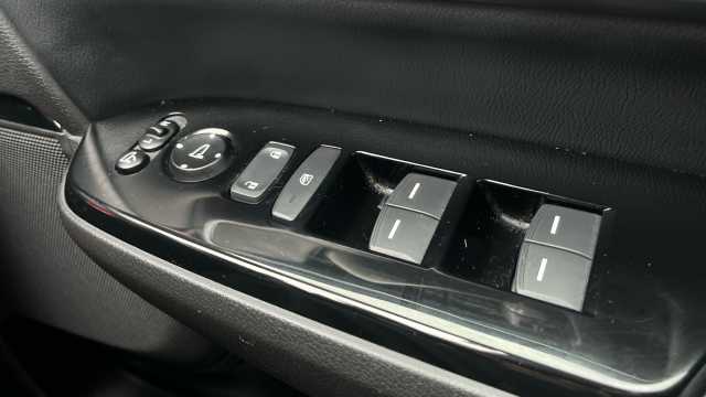 Honda CR-V 2.0 i-MMD Hybrid SR 2WD 5dr eCVT Hybrid Estate 