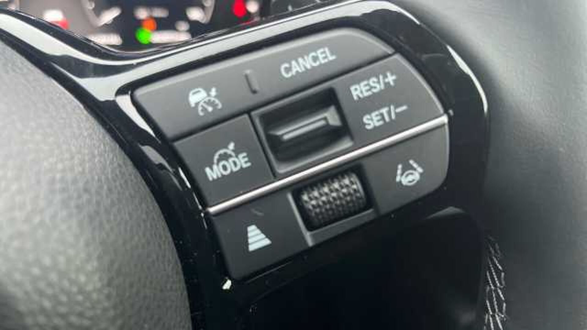 Honda CR-V 2.0 ePHEV Advance Tech 5dr eCVT Estate 