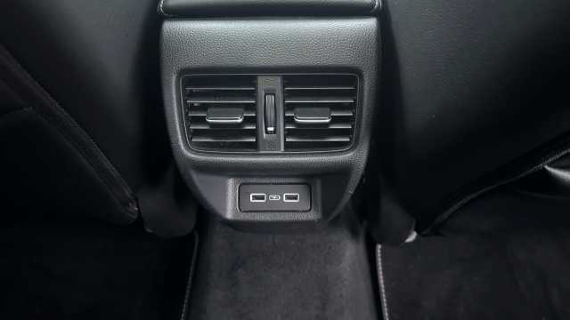 Honda Civic 2.0 eHEV Advance 5dr CVT Hybrid Hatchback 