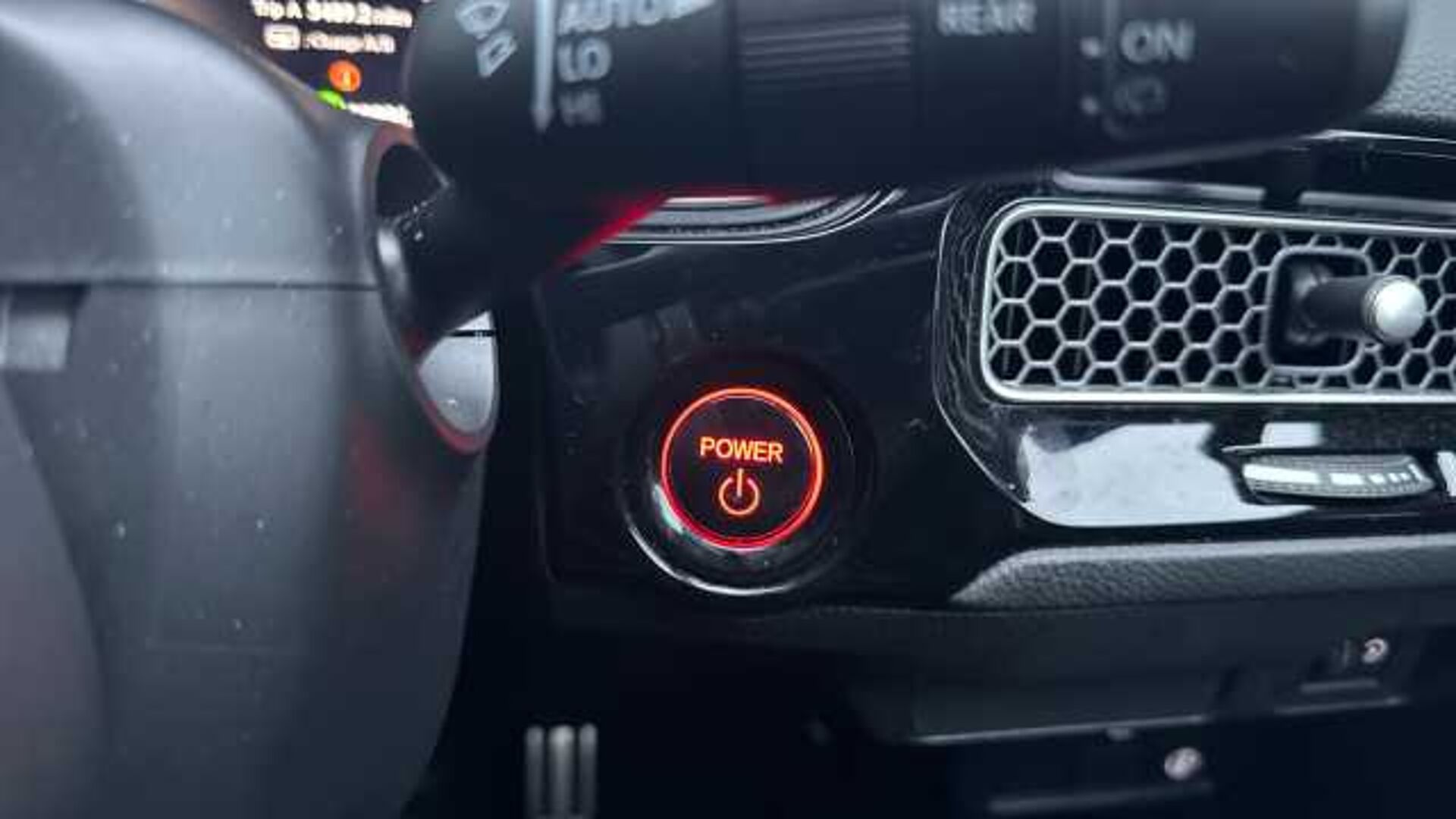 Honda Civic 2.0 eHEV Advance 5dr CVT Hybrid Hatchback 