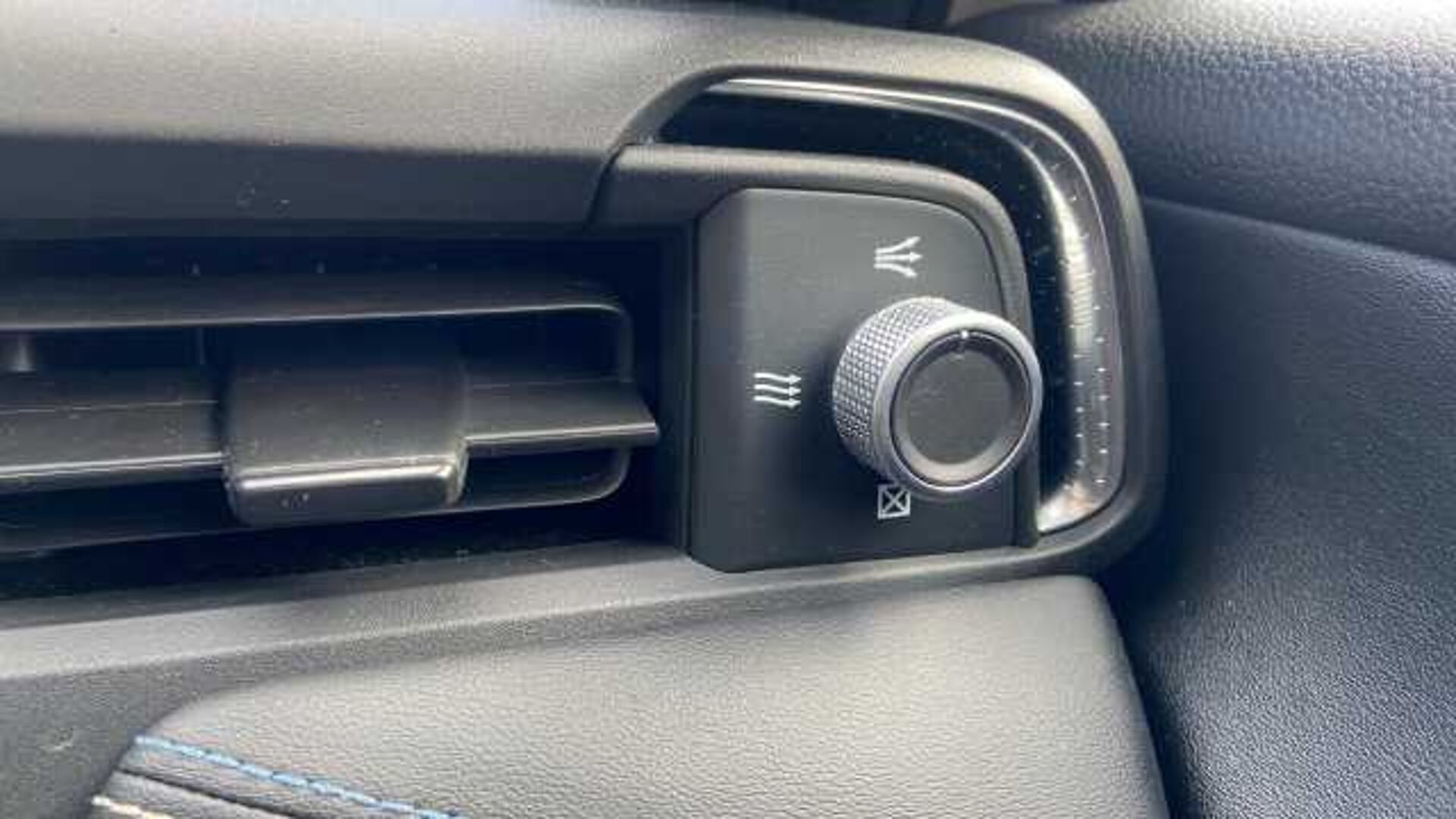 Honda e:Ny1 150kW Advance 69kWh 5dr Auto Electric Hatchback 