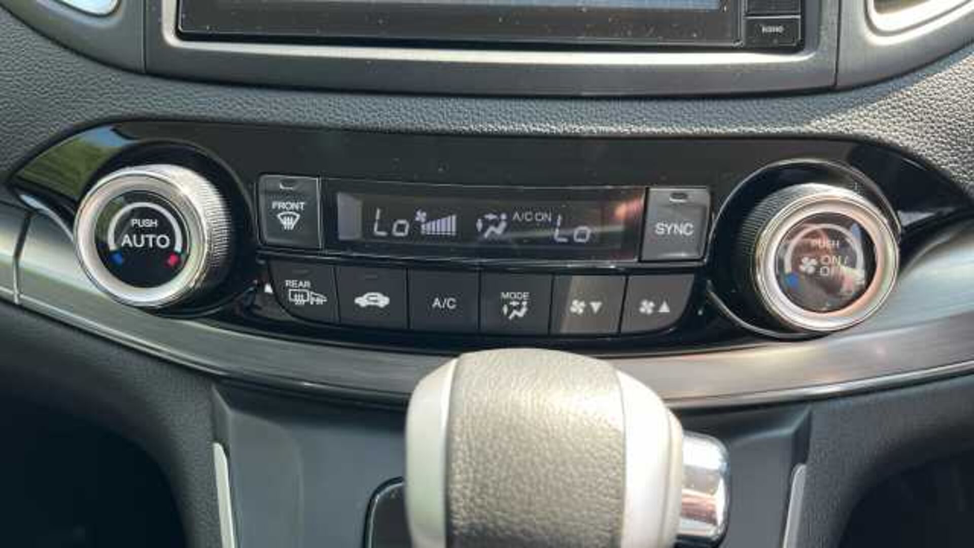 Honda CR-V 2.0 i-VTEC SE Plus 5dr Auto Petrol Estate 