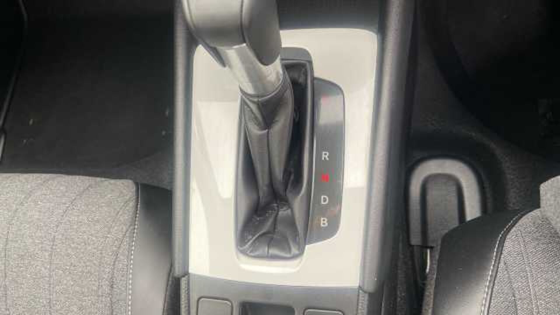 Honda Jazz 1.5 i-MMD Hybrid Advance 5dr eCVT Hybrid Hatchback 
