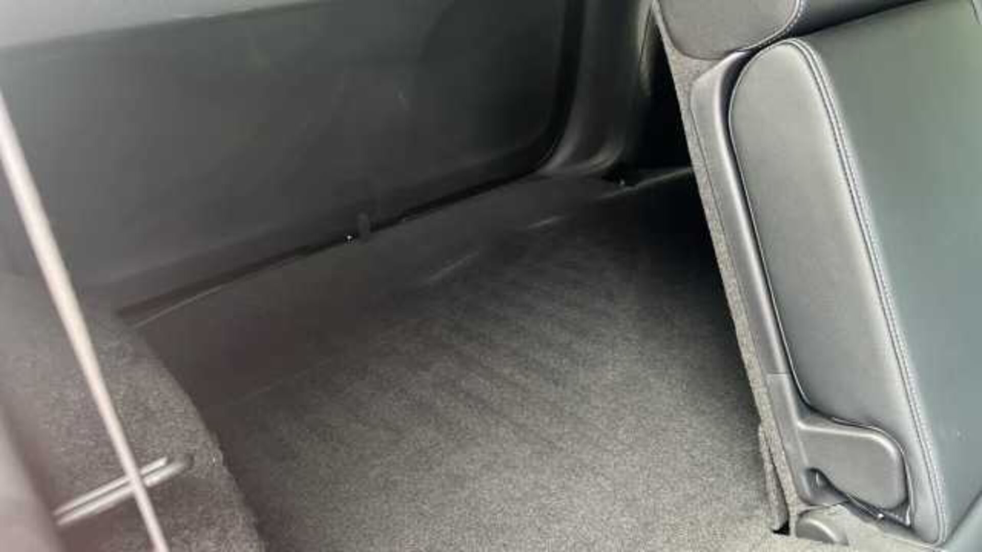 Honda CR-V 2.0 i-MMD Hybrid SR 5dr eCVT Hybrid Estate 