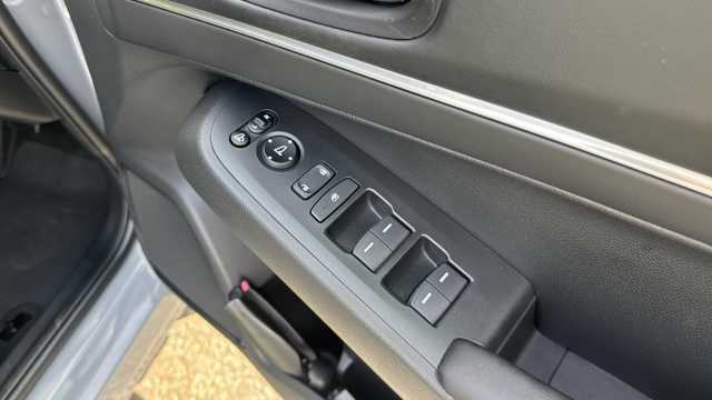 Honda HR-V 1.5 eHEV Advance 5dr CVT Hybrid Hatchback 