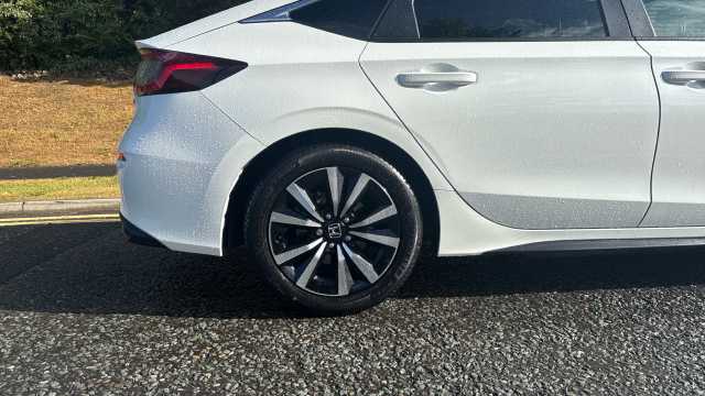 Honda Civic 2.0 eHEV Elegance 5dr CVT Hybrid Hatchback 