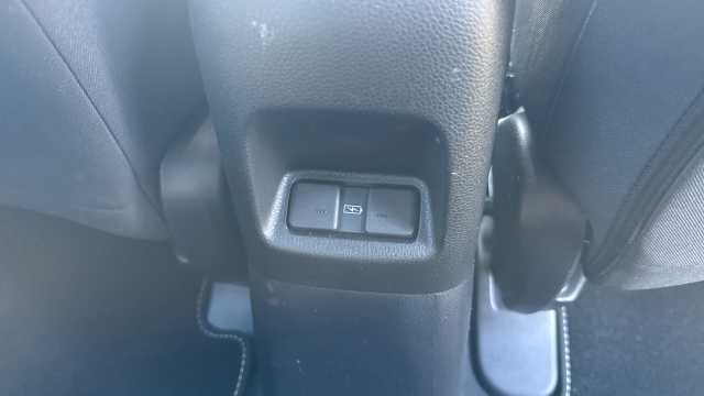 Honda Jazz 1.5 i-MMD Hybrid Crosstar Advance 5dr eCVT Hybrid Hatchback 