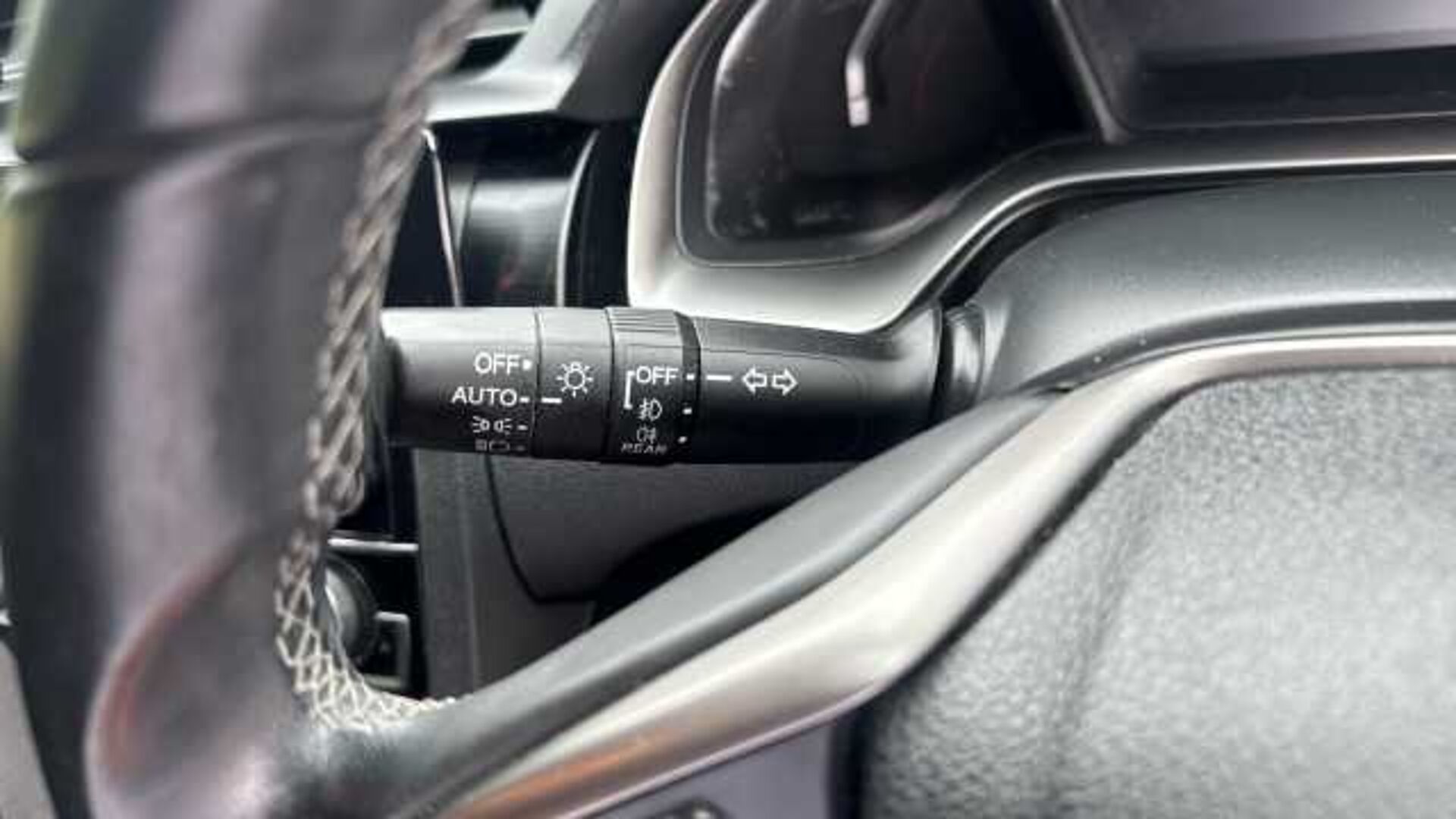 Honda Civic 1.5 VTEC Turbo Sport 5dr Petrol Hatchback 