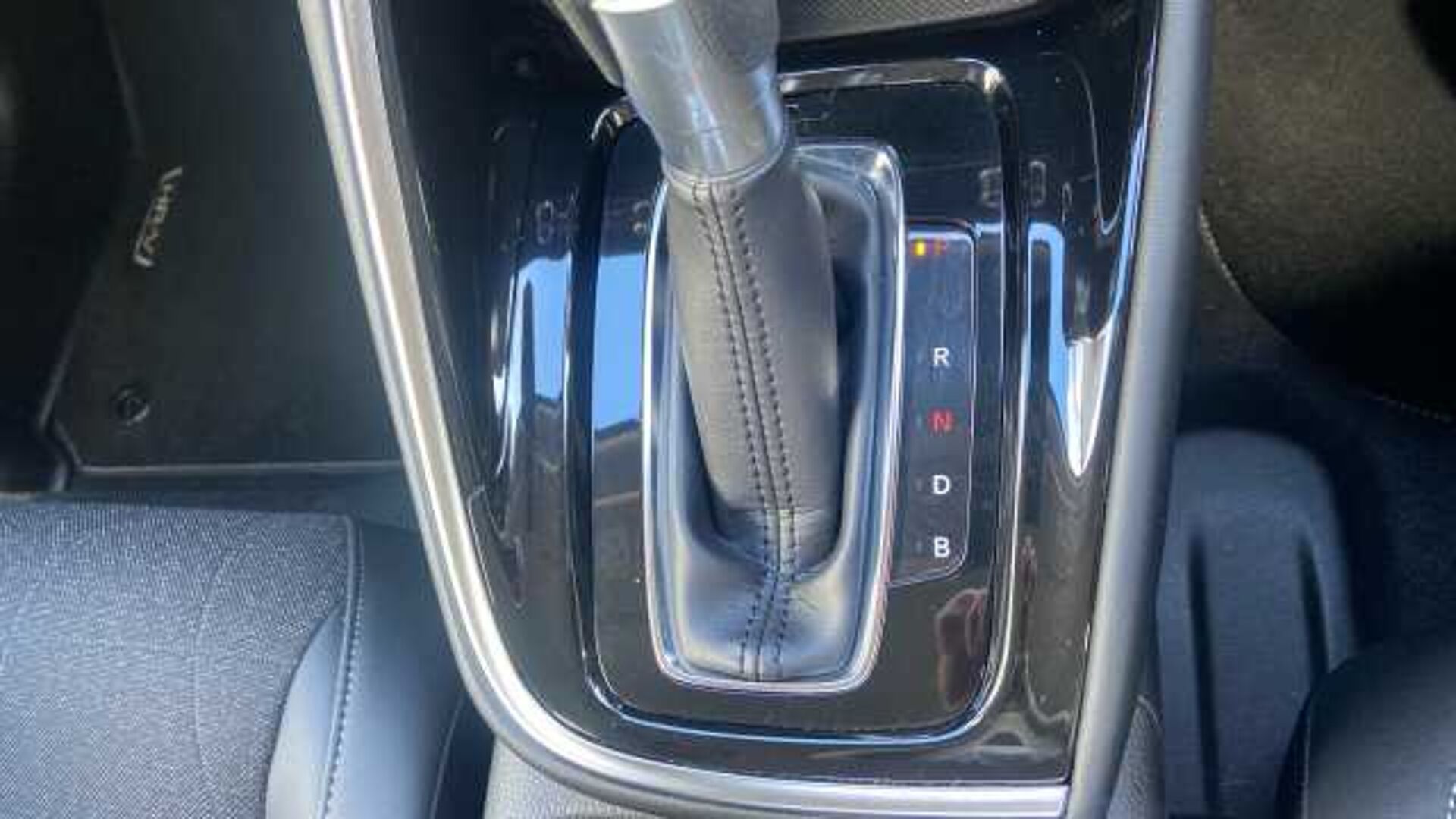 Honda HR-V 1.5 eHEV Advance 5dr CVT Hybrid Hatchback 