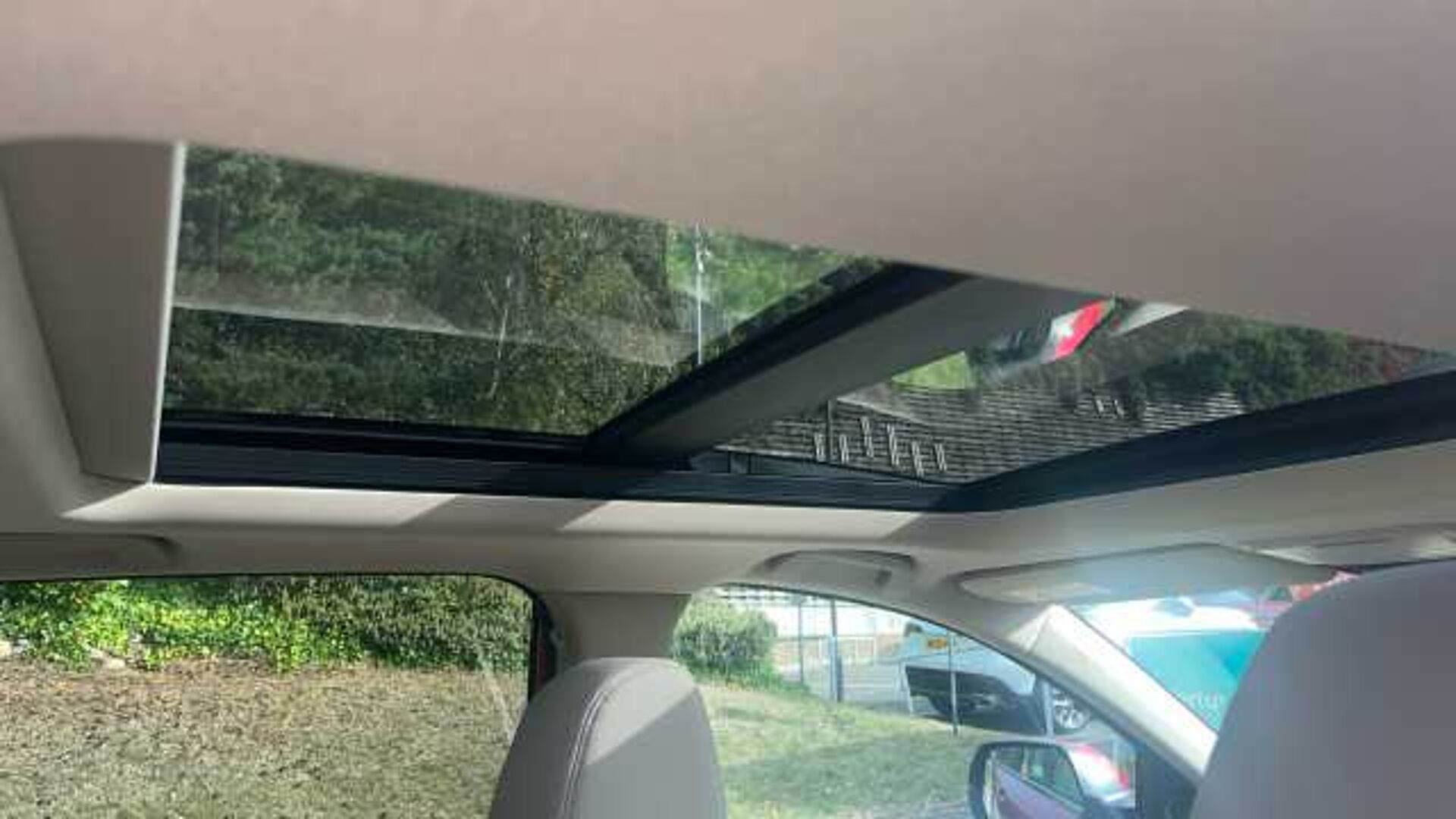 Honda CR-V 2.0 i-MMD Hybrid EX 5dr eCVT Hybrid Estate 