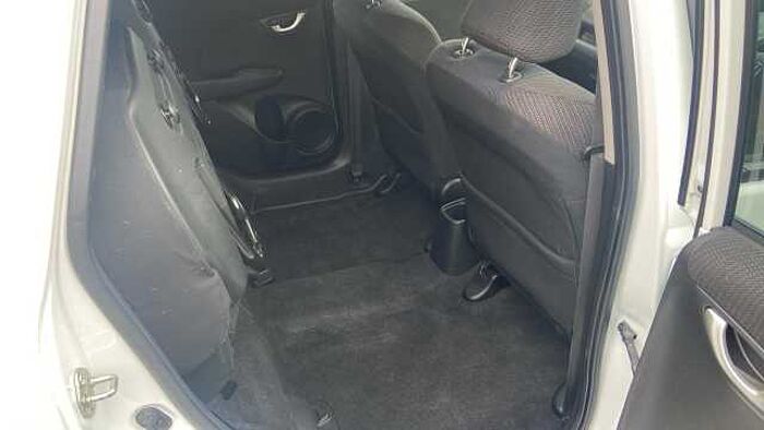 Honda Jazz 1.4 i-VTEC ES Plus 5dr CVT Petrol Hatchback 