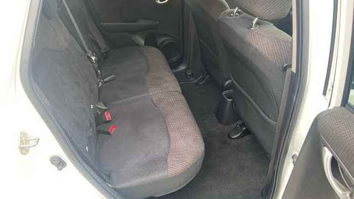 Honda Jazz 1.4 i-VTEC ES Plus 5dr CVT Petrol Hatchback 