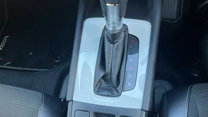 Honda Jazz 1.5 i-MMD Hybrid Crosstar Advance 5dr eCVT Hybrid Hatchback 