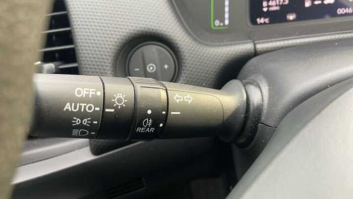 Honda Jazz 1.5 i-MMD Hybrid SE 5dr eCVT Hybrid Hatchback 