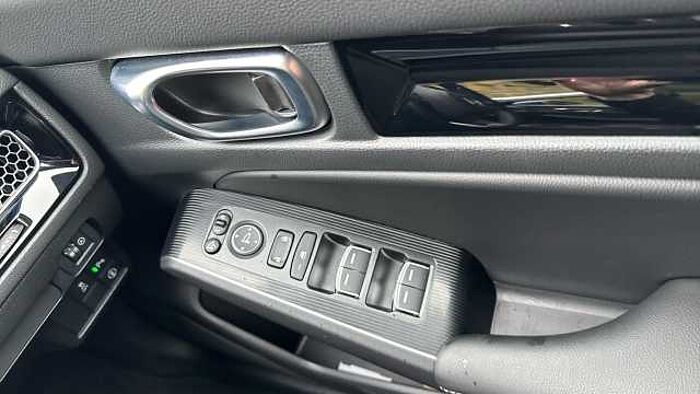 Honda Civic 2.0 eHEV Advance 5dr CVT Hybrid Hatchback 