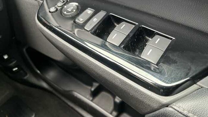 Honda CR-V 2.0 i-MMD Hybrid SR 5dr eCVT Hybrid Estate 