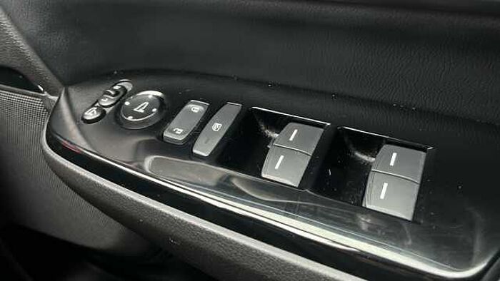 Honda CR-V 2.0 i-MMD Hybrid SR 2WD 5dr eCVT Hybrid Estate 