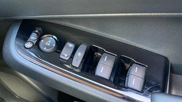 Honda HR-V 1.5 eHEV Advance 5dr CVT Hybrid Hatchback 