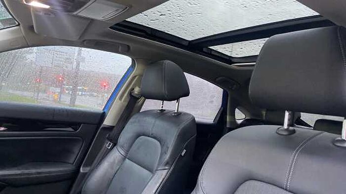 Honda Civic 2.0 eHEV Advance 5dr CVT Hybrid Hatchback 