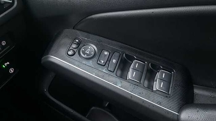 Honda Civic 2.0 eHEV Advance 5dr CVT Hybrid Hatchback 