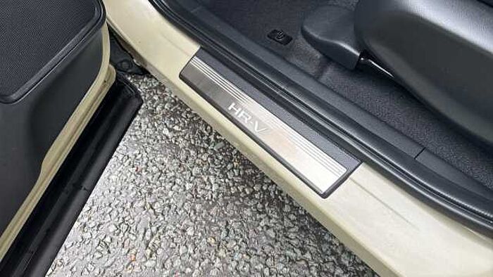 Honda HR-V 1.5 eHEV Advance 5dr CVT Hybrid Hatchback 