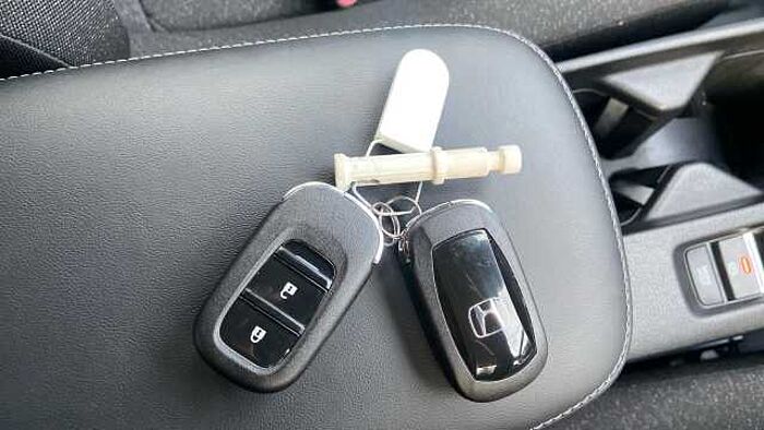 Honda HR-V 1.5 eHEV Elegance 5dr CVT Hybrid Hatchback 