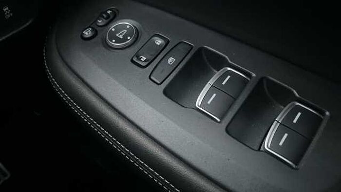 Honda ZR-V 2.0 eHEV Advance 5dr CVT Hybrid Estate 