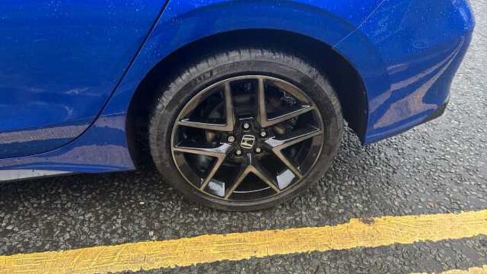 Honda Civic 2.0 eHEV Advance 5dr CVT Hybrid Hatchback 