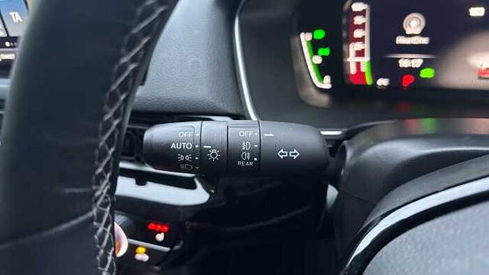 Honda Civic 2.0 eHEV Advance 5dr CVT Hybrid Hatchback 