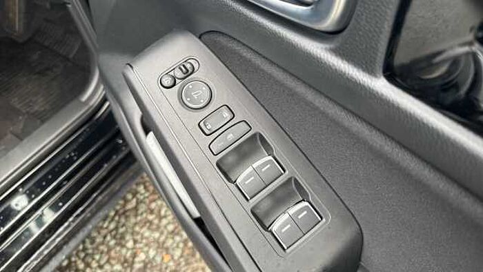 Honda Civic 2.0 eHEV Elegance 5dr CVT Hybrid Hatchback 