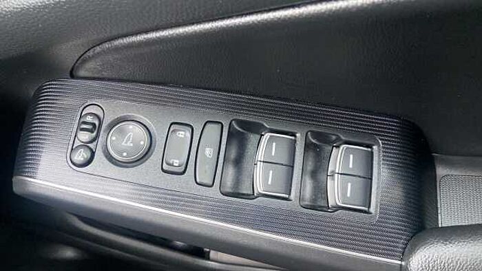 Honda Civic 2.0 eHEV Advance 5dr CVT Hybrid Hatchback 