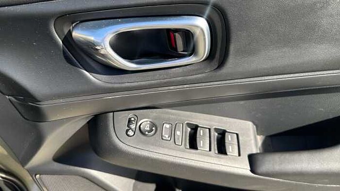 Honda HR-V 1.5 eHEV Elegance 5dr CVT Hybrid Hatchback 