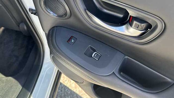 Honda ZR-V 2.0 eHEV Advance 5dr CVT Hybrid Estate 