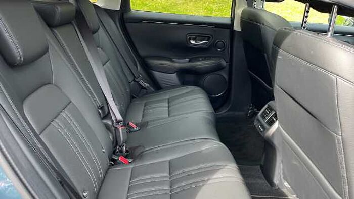 Honda ZR-V 2.0 eHEV Advance 5dr CVT Hybrid Estate 