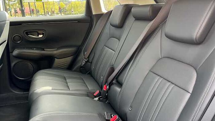 Honda ZR-V 2.0 eHEV Advance 5dr CVT Hybrid Estate 
