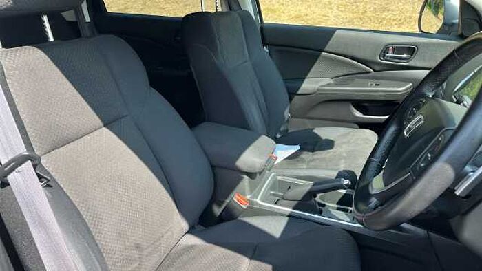 Honda CR-V 2.0 i-VTEC SE Plus 5dr Auto Petrol Estate 