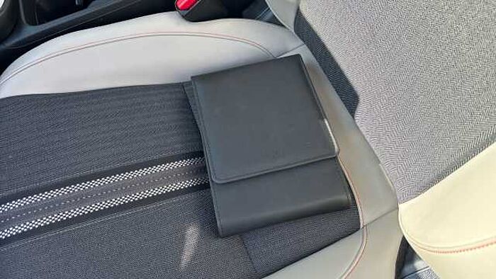 Honda HR-V 1.5 eHEV Advance Style 5dr CVT Hybrid Hatchback 