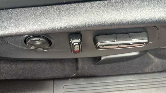 Honda CR-V 2.0 eHEV Advance 5dr eCVT Hybrid Estate 