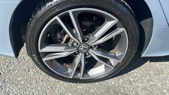 Honda Civic 2.0 eHEV Advance 5dr CVT Hybrid Hatchback 