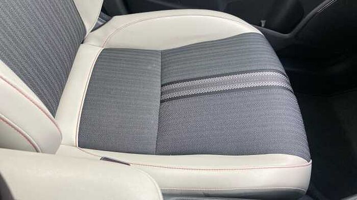 Honda HR-V 1.5 eHEV Advance Style 5dr CVT Hybrid Hatchback 