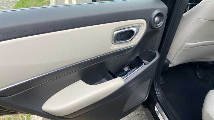 Honda HR-V 1.5 eHEV Advance Style 5dr CVT Hybrid Hatchback 