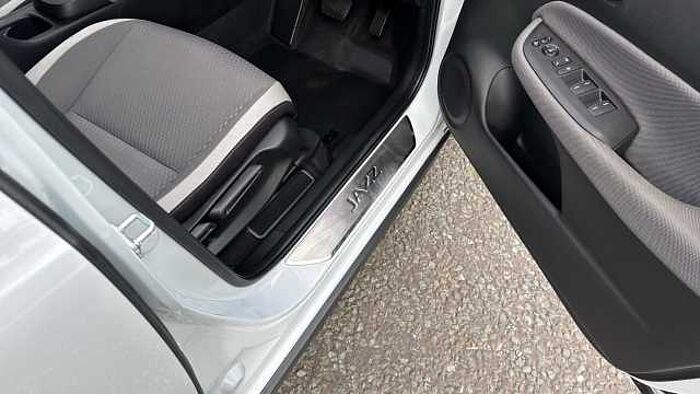 Honda Jazz 1.5 i-MMD Hybrid Crosstar EX 5dr eCVT Hybrid Hatchback 